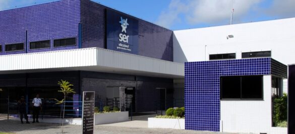 Ser Educacional registra lucro no 1º trimestre — Ser Educacional alcança lucro de R$ 43,6 milhões no 1º trimestre e aumenta receita líquida em 19,8% em relação ao ano anterior.