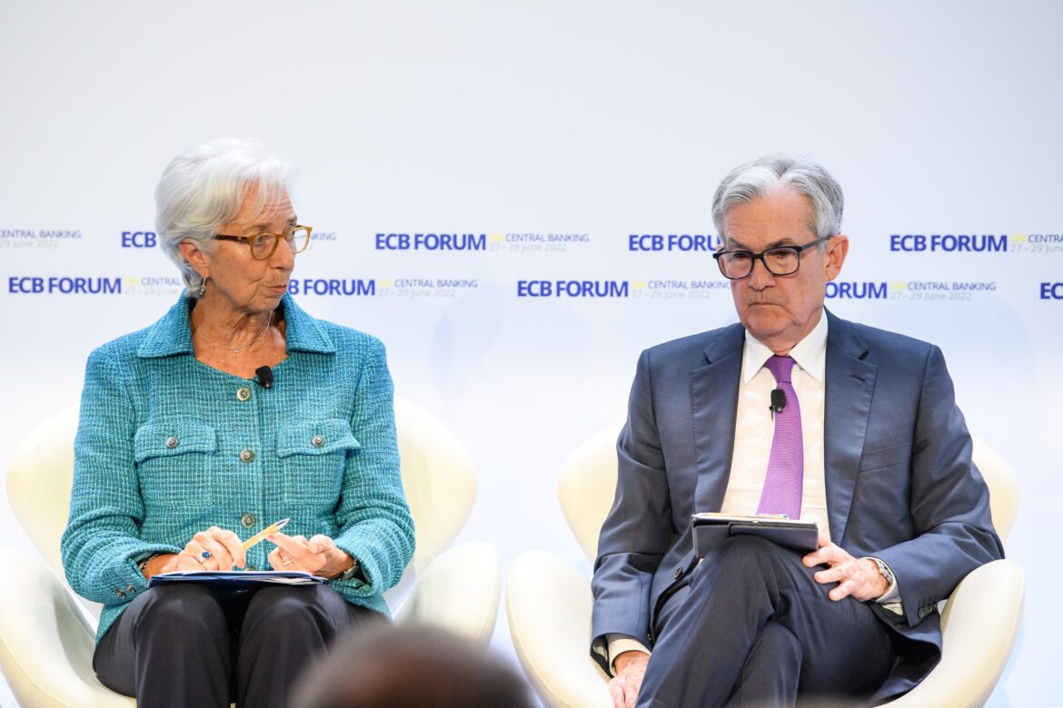 Payroll nos EUA, Caged no Brasil e fórum do BCE — Payroll nos EUA, Caged no Brasil e fórum do BCE em Sintra dominam a agenda de mercados com foco em economia global.