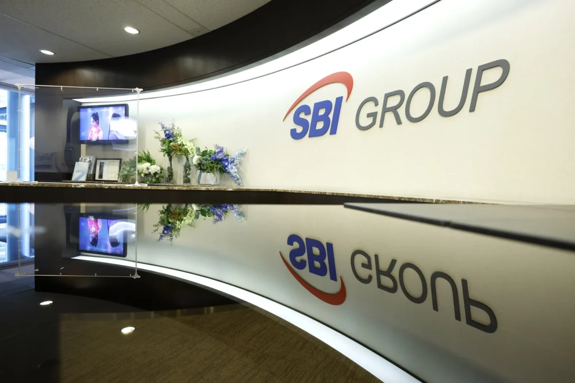 SBI planeja reabrir capital e alcançar novo patamar no Japão — SBI Shinsei planeja reabrir capital e se tornar o quarto megabanco do Japão, ampliando sua influência econômica no país.