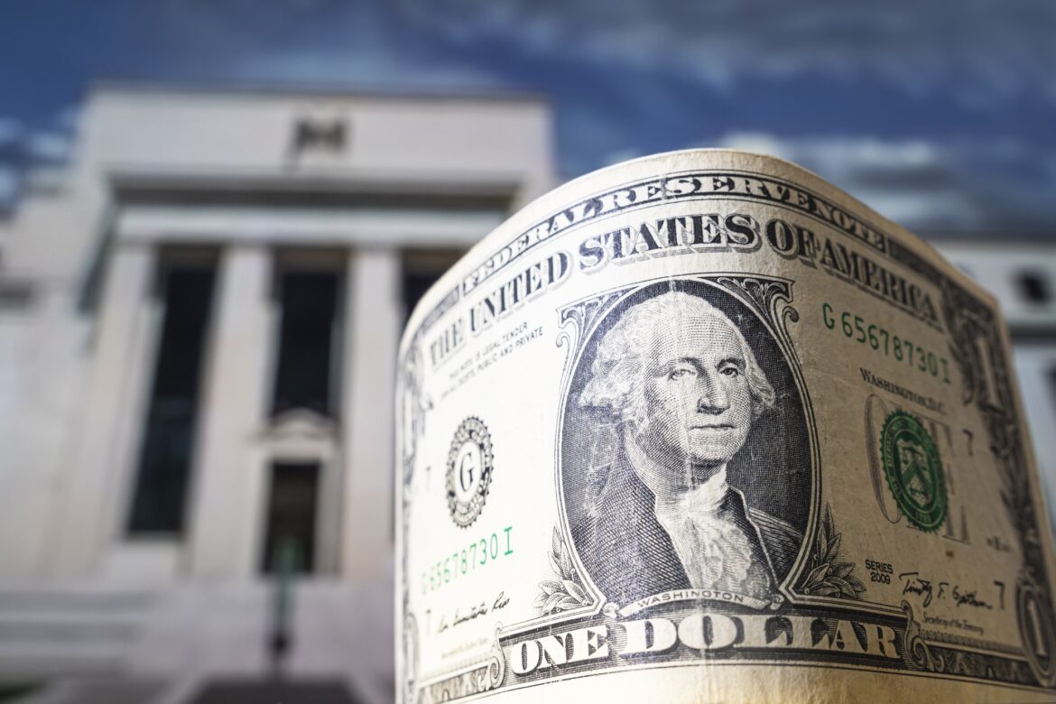 Inflação nos EUA e Brasil e decisão do BCE movimentam mercados — Inflação nos EUA e Brasil, além da decisão do BCE, concentram atenções e influenciam mercados globais nesta semana.